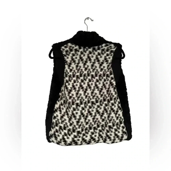 Loft Women's Faux Fur Sweater Vest Size S - Picture 4 of 4